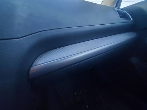 Used 2017 Subaru Outback 2.5i Premium image 21