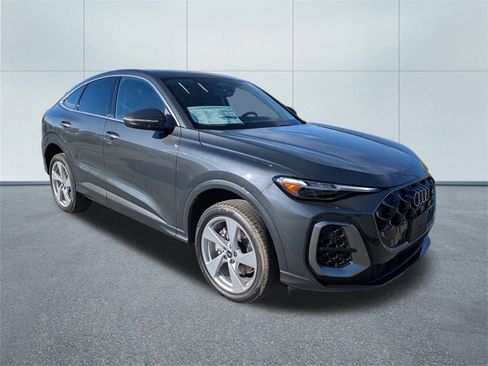 New 2025 Audi Q5 Premium Plus image 1