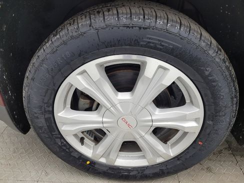 Used 2017 GMC Terrain SLE image 31
