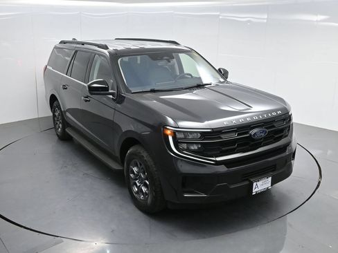 Used 2025 Ford Expedition Max Active RWD image 53