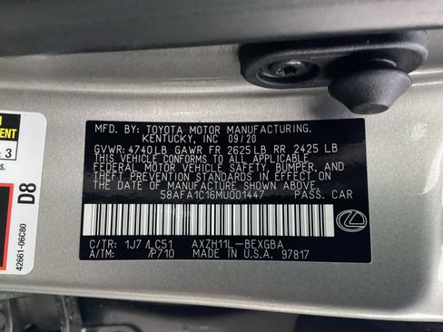 Used 2021 Lexus ES 300h Ultra Luxury image 16