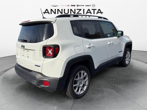 Used 2022 Jeep Renegade Latitude w/ Convenience Group image 5