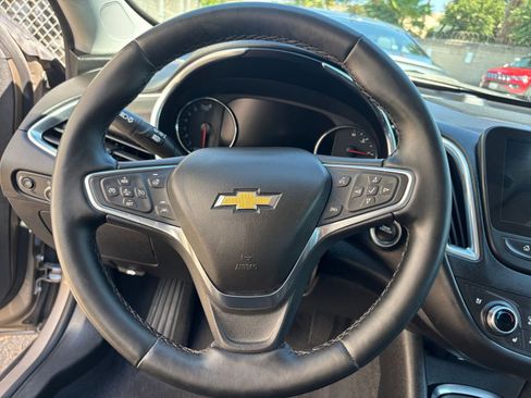 Used 2024 Chevrolet Malibu LT image 28