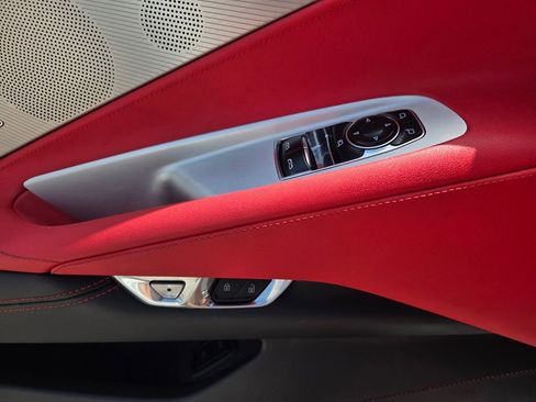 Used 2022 Chevrolet Corvette Stingray Preferred Cpe w/ Engine Appearance Package image 22