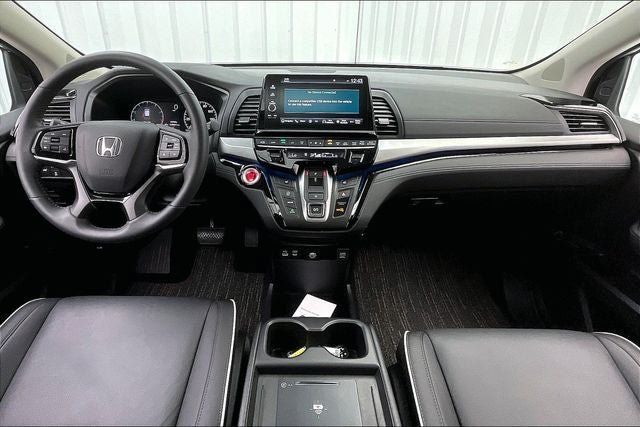 Certified 2026 Honda Odyssey Touring image 15