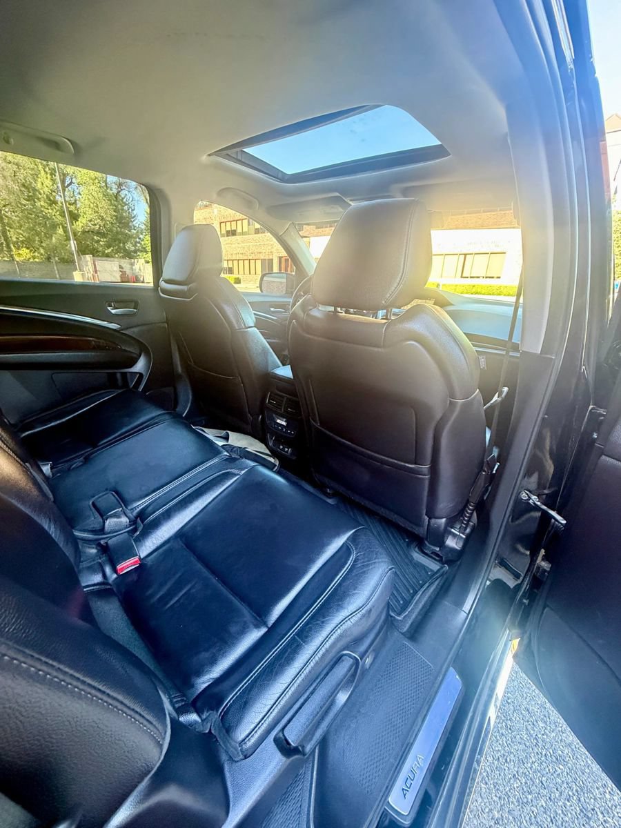 Used 2017 Acura MDX w/ Technology Package AWD/4WD image 17