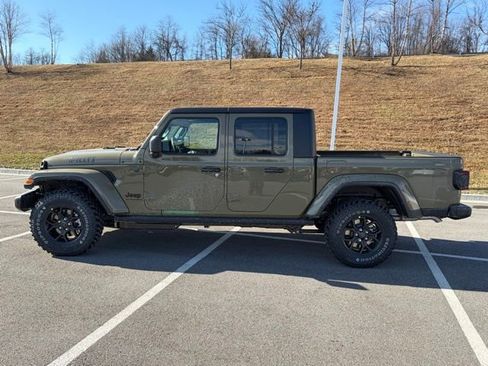 New 2026 Jeep Gladiator Willys image 4
