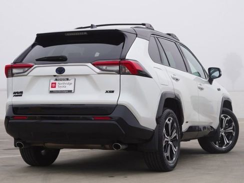 Used 2024 Toyota RAV4 XSE image 6