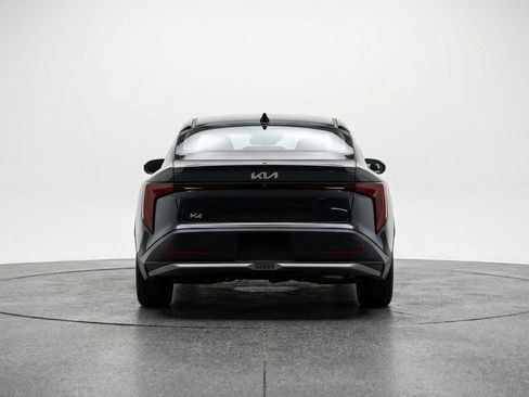 Used 2025 Kia K4 LXS image 7