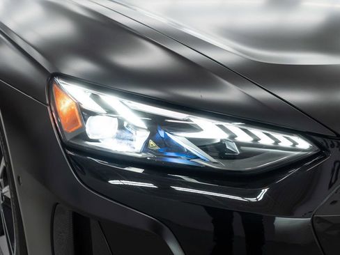 Used 2023 Audi RS e-tron GT w/ Ceramic Brake Package image 50