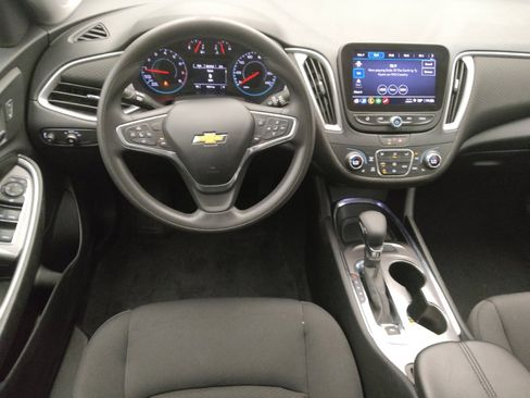 Used 2023 Chevrolet Malibu LT FWD image 22