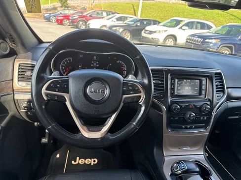 Used 2015 Jeep Grand Cherokee Limited AWD/4WD image 14