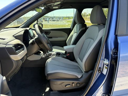 New 2026 Subaru Forester Premium AWD/4WD image 27