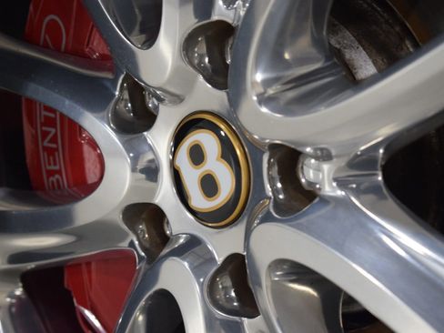 Used 2020 Bentley Continental GT image 16