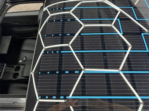 Used 2023 Fisker Ocean One image 19