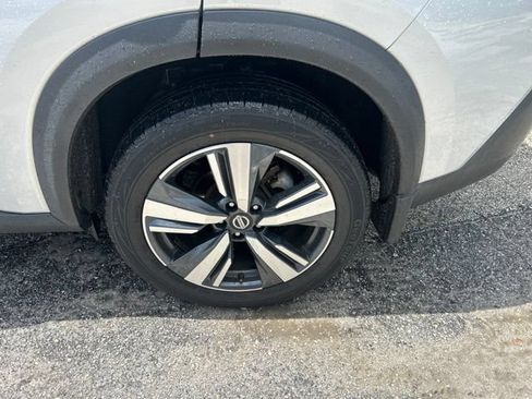Used 2021 Nissan Rogue SL AWD/4WD image 21