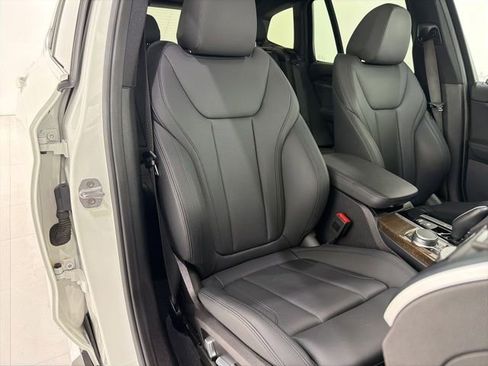 Used 2019 BMW X3 xDrive30i w/ Driving Assistance Package AWD/4WD image 19