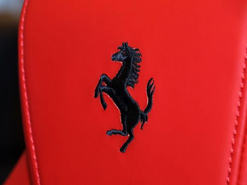 Certified 2025 Ferrari Roma Spider RWD image 29
