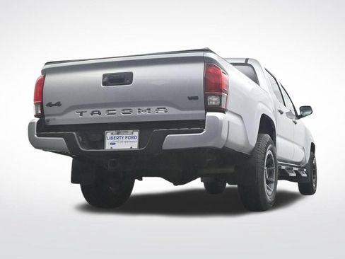 Used 2022 Toyota Tacoma SR AWD/4WD image 42