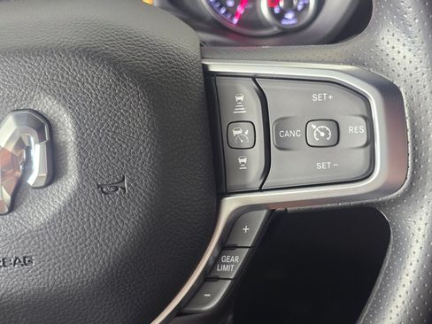 New 2026 RAM 2500 Tradesman AWD/4WD image 32