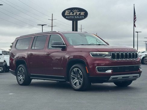 Used 2023 Jeep Wagoneer L Series II AWD/4WD image 1