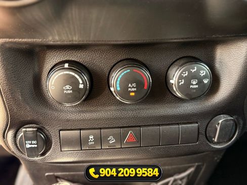 Used 2014 Jeep Wrangler Unlimited Sport w/ Connectivity Group AWD/4WD image 15