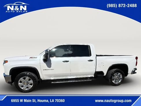 Used 2021 Chevrolet Silverado 2500 LTZ w/ LTZ Premium Package AWD/4WD image 2