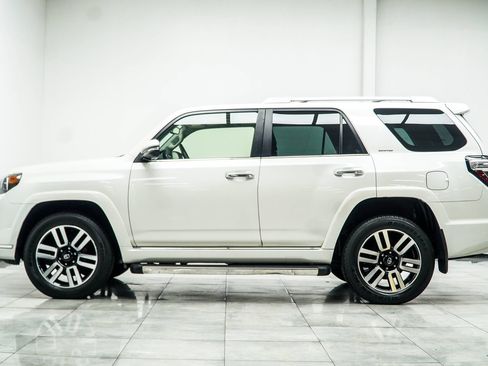 Used 2023 Toyota 4Runner Limited AWD/4WD image 11