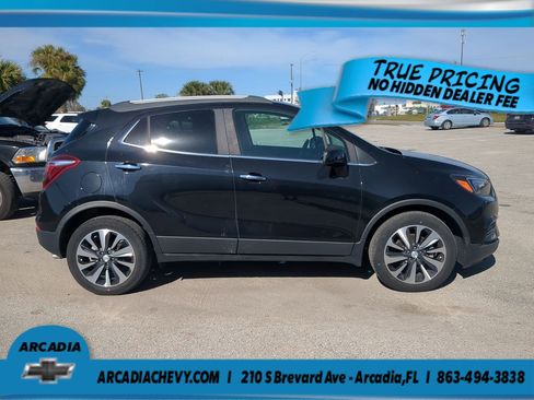 Used 2021 Buick Encore Preferred FWD image 3