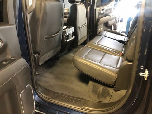Used 2023 GMC Sierra 1500 SLT RWD image 5