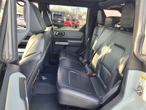 Certified 2022 Ford Bronco Badlands image 9