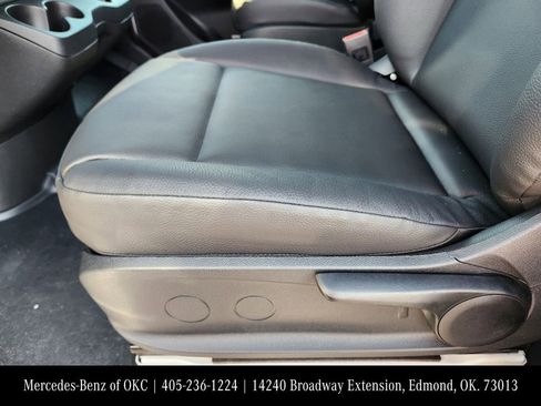 Used 2025 Mercedes-Benz Sprinter 2500 image 26