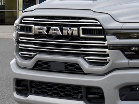 New 2026 RAM 2500 Laramie AWD/4WD image 11