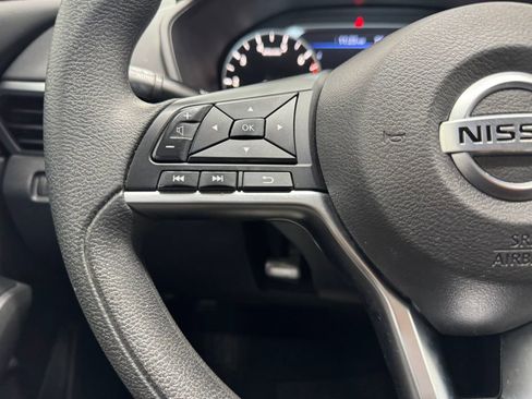 Used 2022 Nissan Altima 2.5 SV FWD image 23