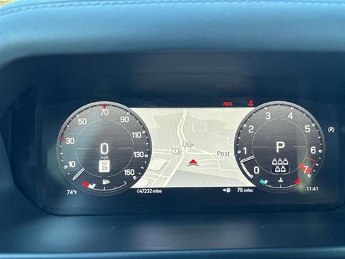 Used 2023 Land Rover Defender 110 X-Dynamic SE image 19