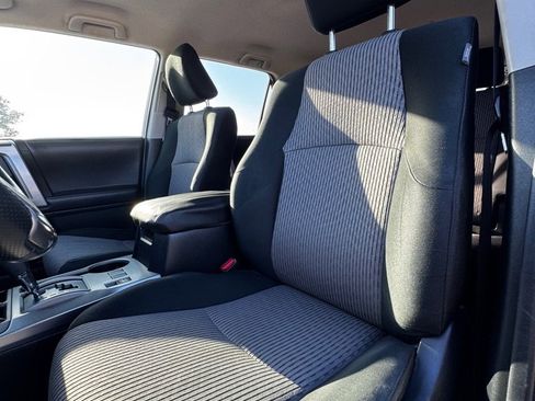 Used 2018 Toyota 4Runner SR5 image 10