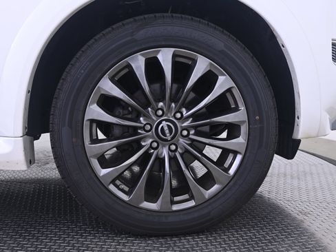 Used 2021 Nissan Armada Platinum w/ Captain's Chairs Package AWD/4WD image 14
