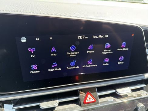 New 2026 Kia Niro Wave FWD image 13