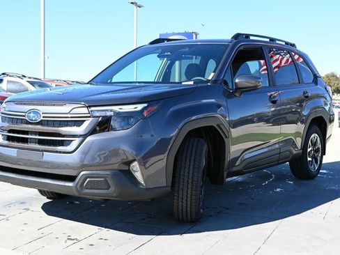 New 2026 Subaru Forester Premium image 7