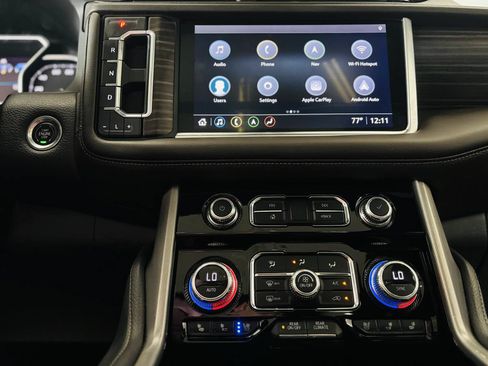 Used 2021 GMC Yukon XL Denali w/ Advanced Technology Package AWD/4WD image 56