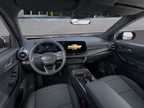 New 2025 Chevrolet Equinox LT w/ Convenience Package II image 39