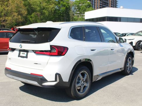 New 2026 BMW X1 xDrive28i image 8