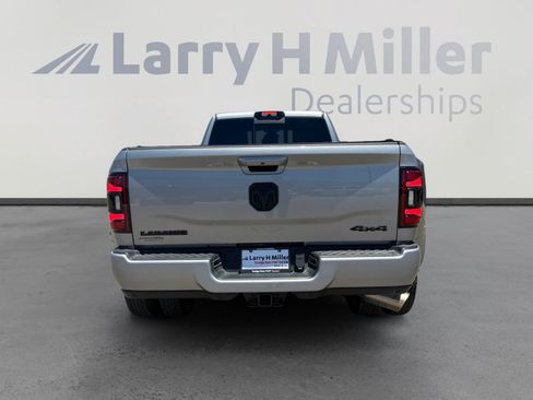 Used 2024 RAM 3500 Laramie w/ Night Edition AWD/4WD image 4