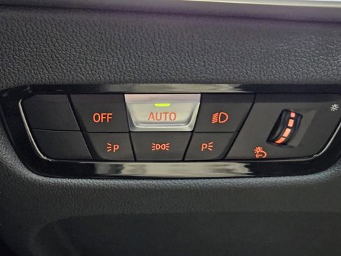Used 2024 BMW 230i Coupe w/ M Sport Package RWD image 14