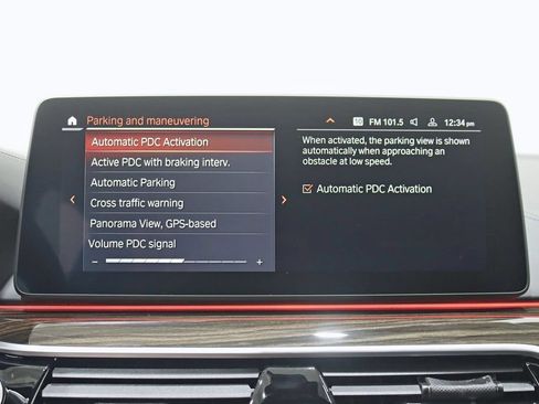 Used 2023 BMW M550i xDrive w/ Dynamic Handling Package AWD/4WD image 24