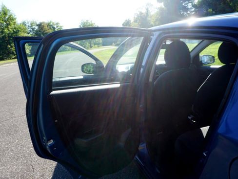 Used 2017 Mitsubishi Mirage ES image 14