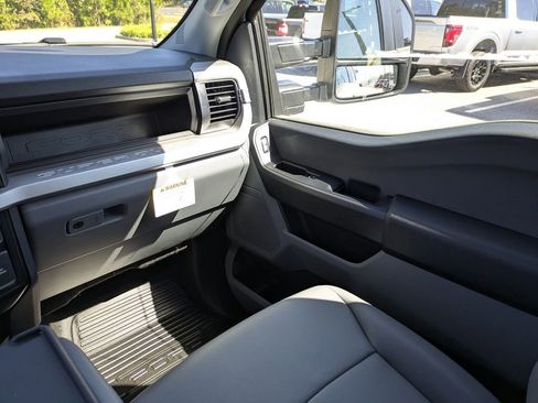 New 2025 Ford F350 XL w/ XL Chrome Package RWD image 16