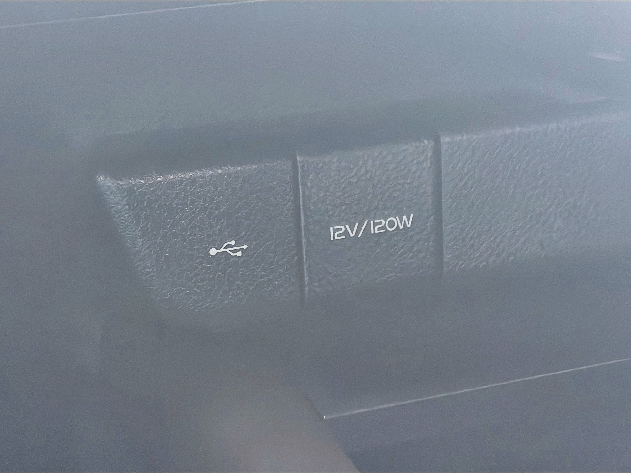 Used 2021 Toyota Camry LE FWD image 25