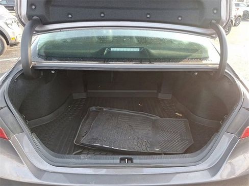Used 2018 Toyota Camry SE image 28