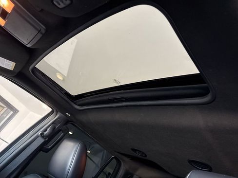 Used 2017 Ford Expedition Limited w/ Equipment Group 301A image 16